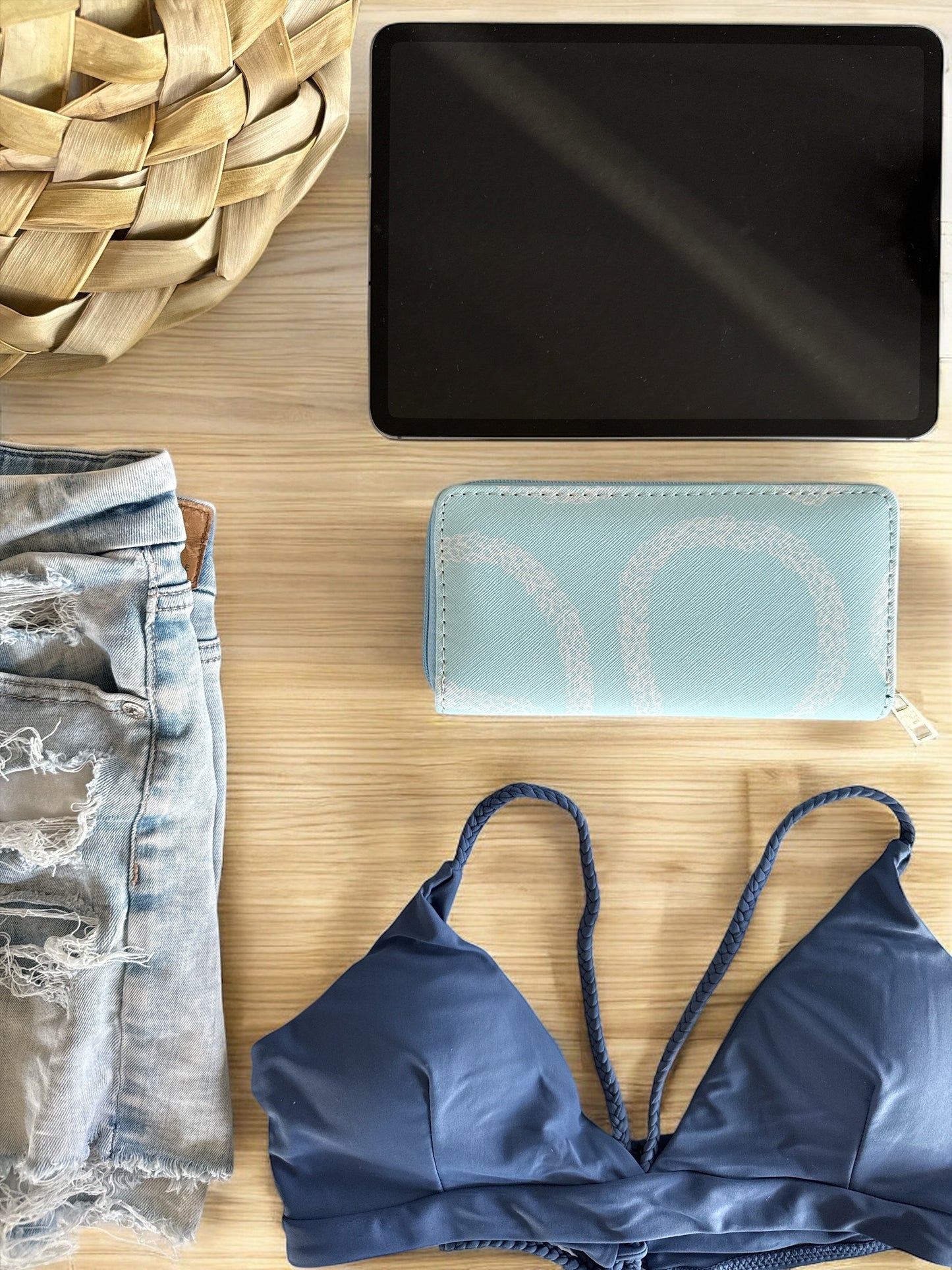 Niihau Wallet - Baby Blue